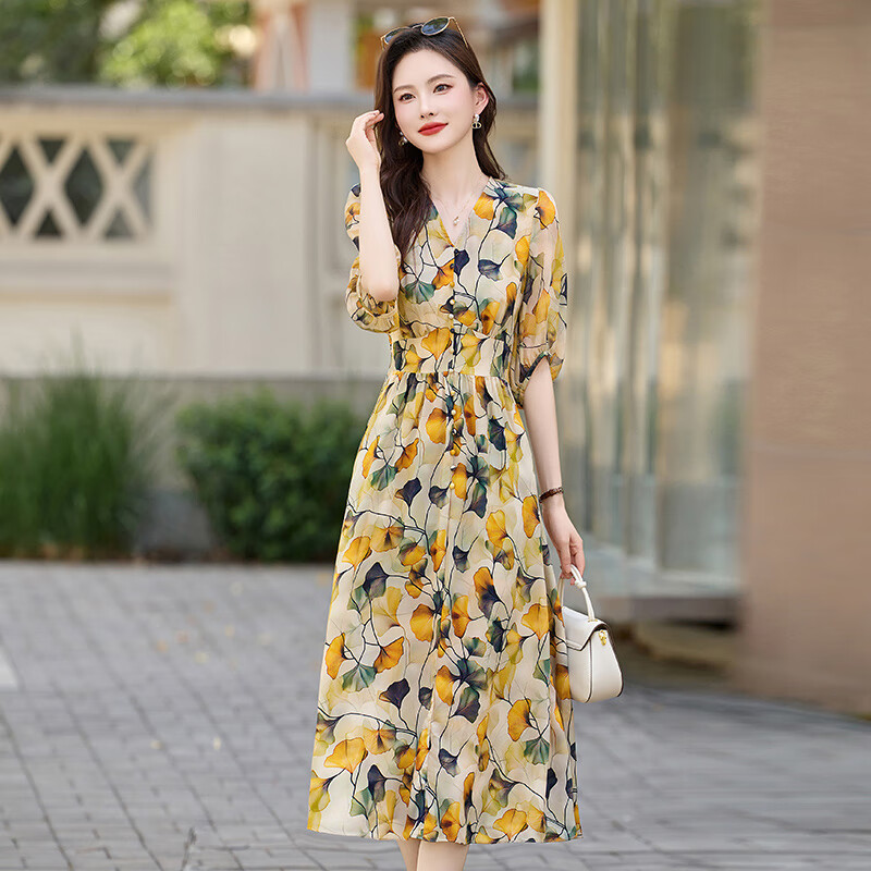 a451328e1476b6a8.jpg
