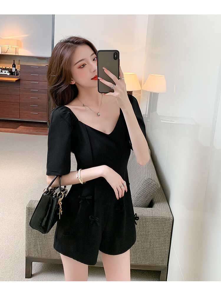 3d39a7a68f1568de.jpg' style=