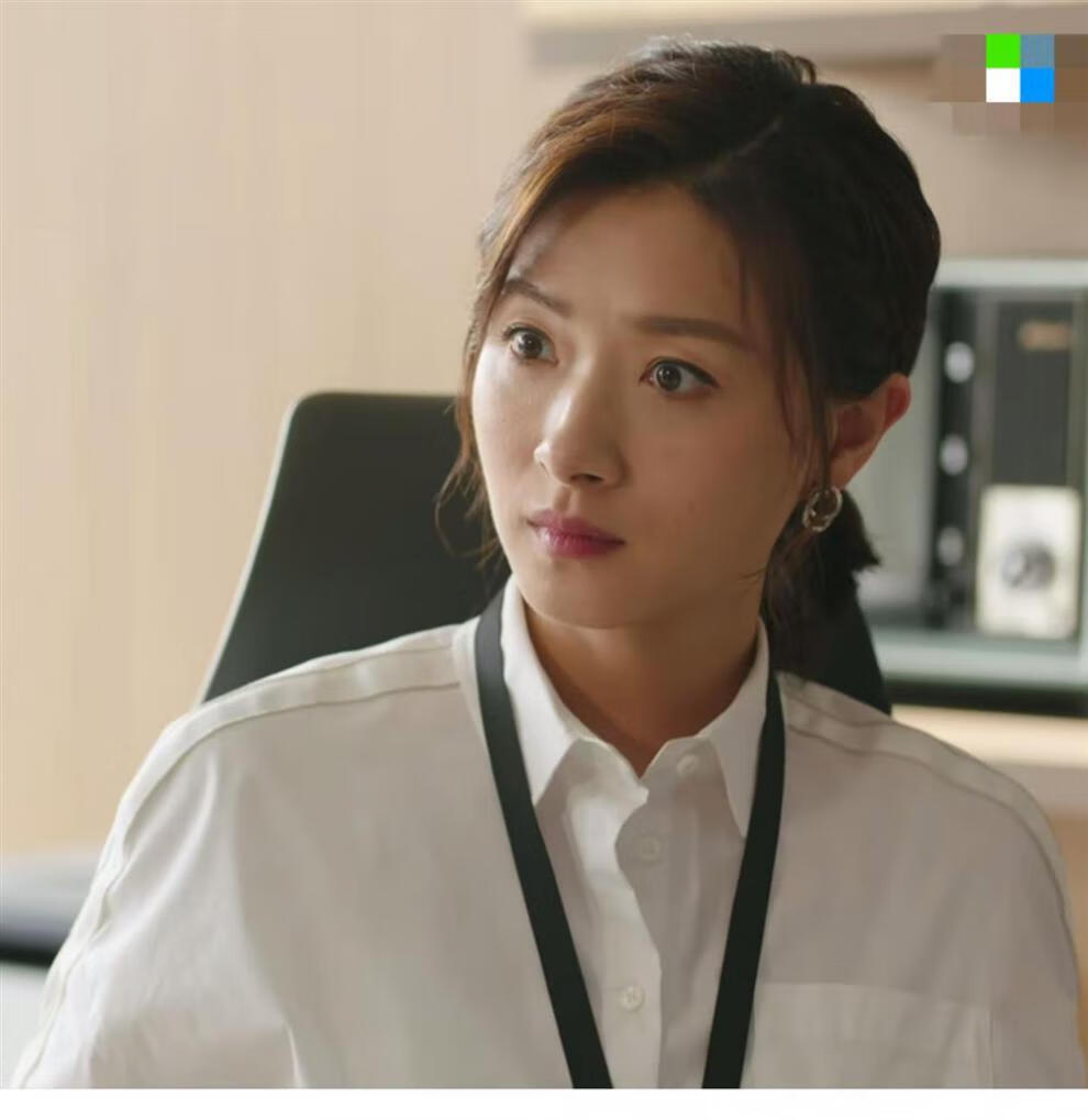 简言的夏冬同款西服2022简言的夏冬万茜简言同款衣服女秋季宽松西装