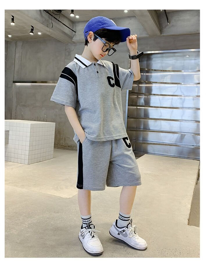 c80d8649d8eb76f5.jpg' style=