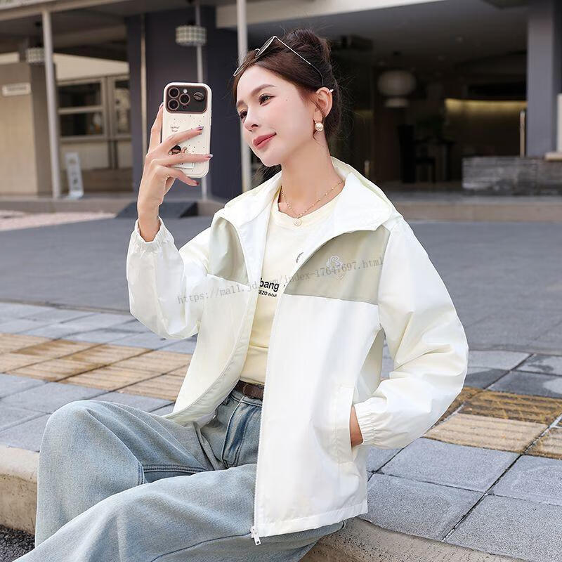 55bdee6c6cfc2bfa.jpg' style=
