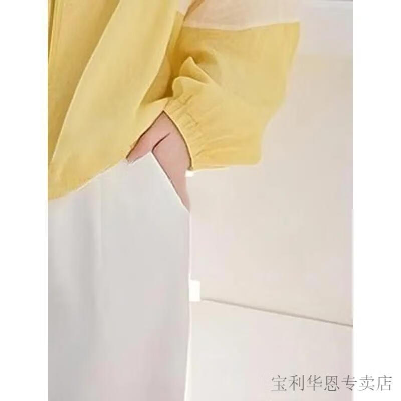 569cbee70972f1cf.jpg' style=