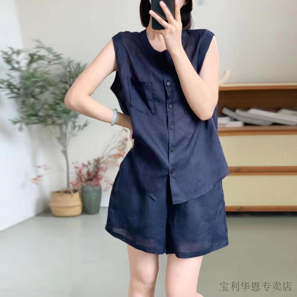 16fc7d7d1a4b9ea8.jpg' style=