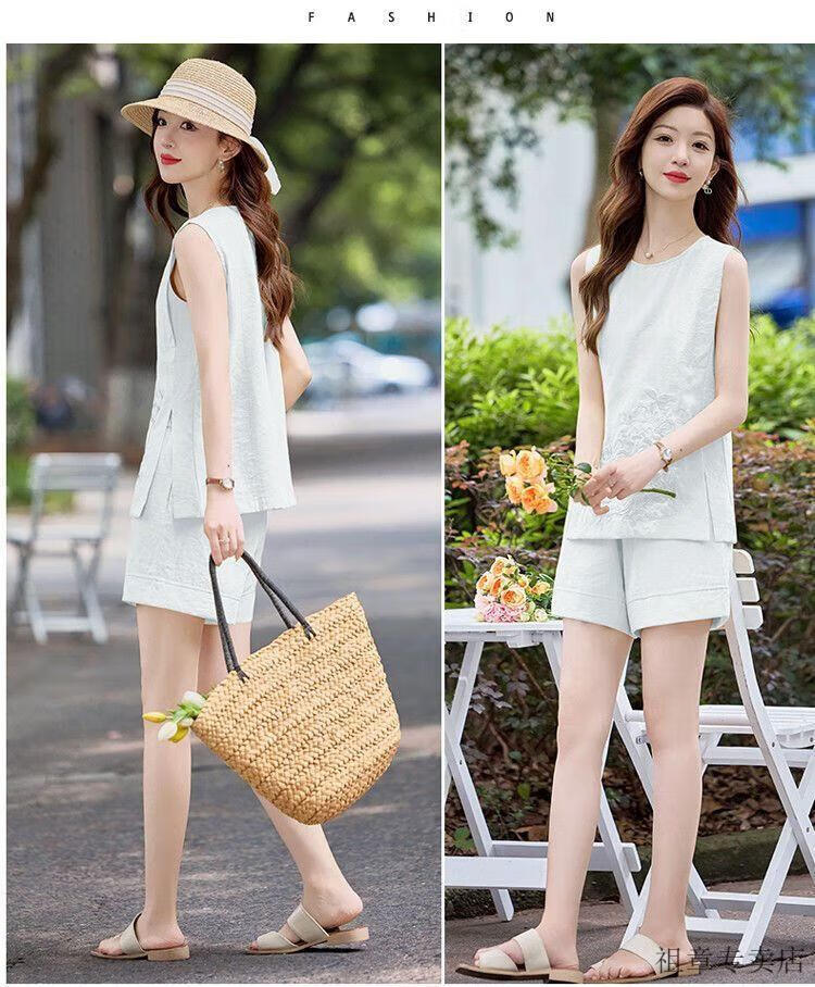 ad4be373803d6a7e.jpg' style=