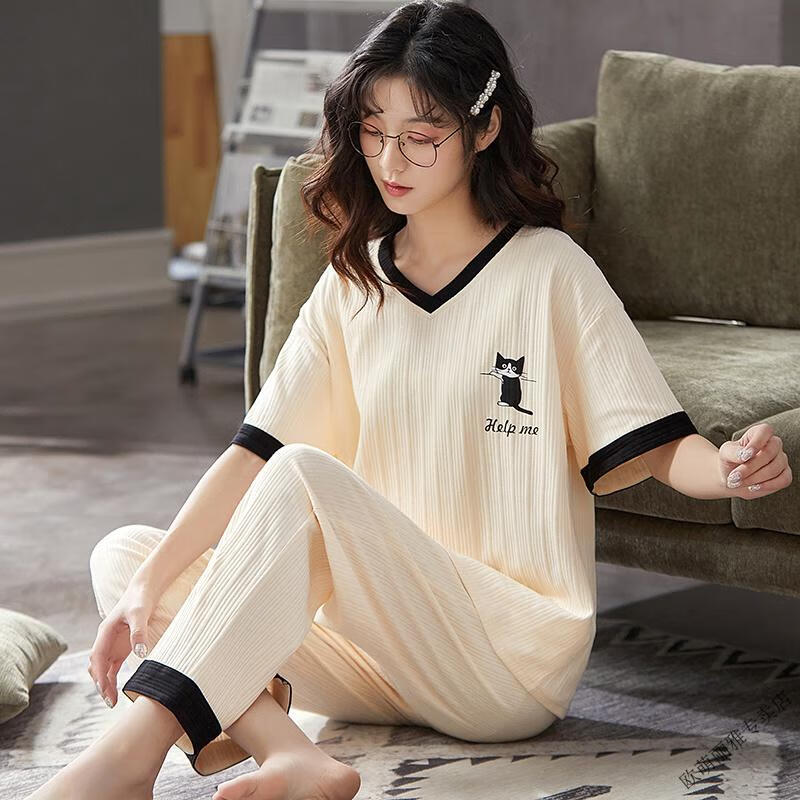 728583345a3191ae.jpg' style=