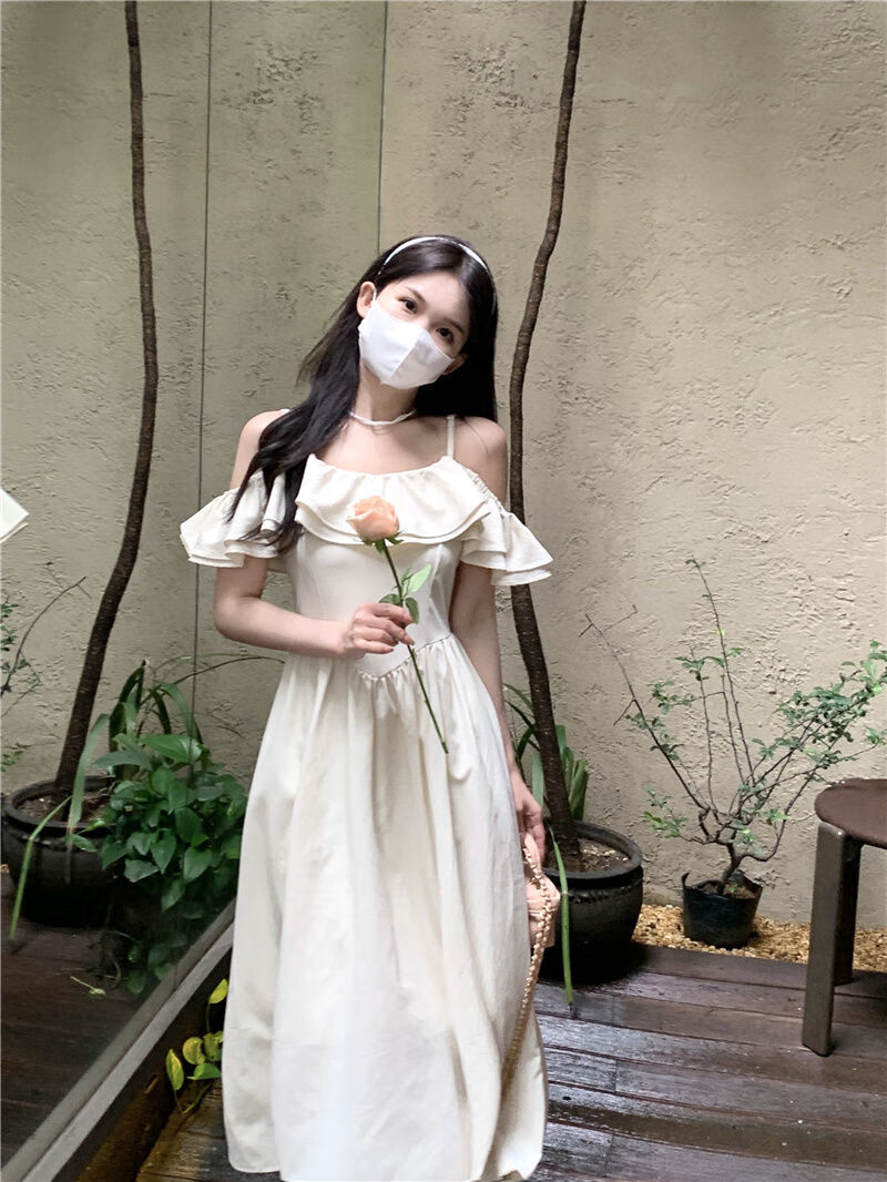 a04ae3309375c2f5.jpg' style=
