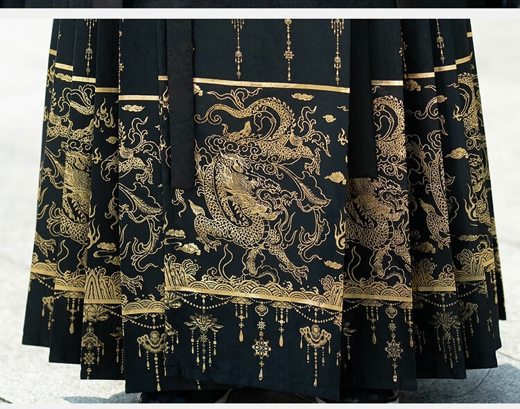 728f2240ebfaae19.jpg' style=