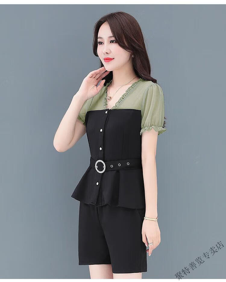 de0fc79d7ee0aa4f.jpg' style=