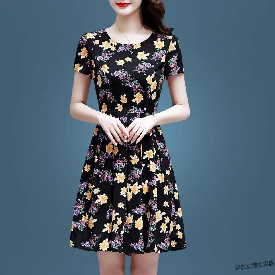 661d5ba7370b197d.jpg' style=