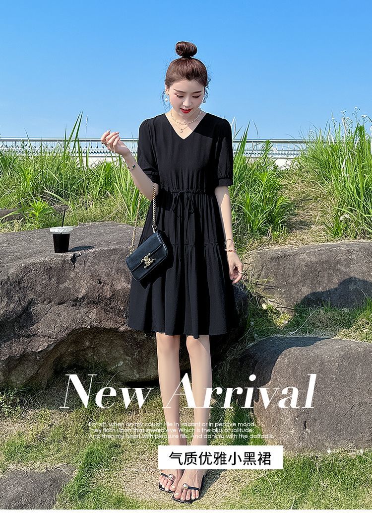 ef923079552cff35.jpg' style=