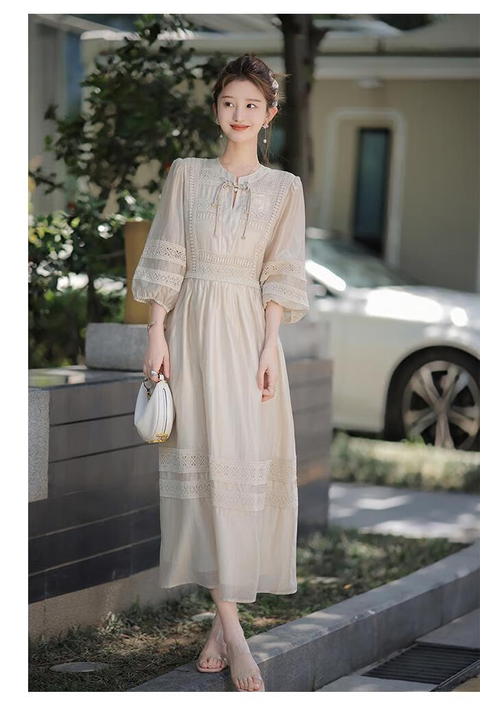 abf7de2d30398a00.jpg' style=