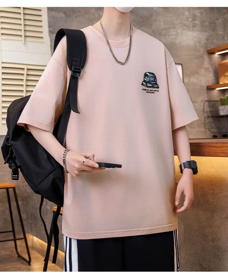 4e8eb7f543013485.jpg' style=