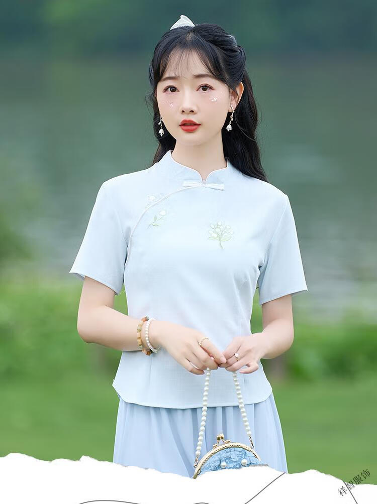 d28d7ce3aae4cd69.jpg' style=