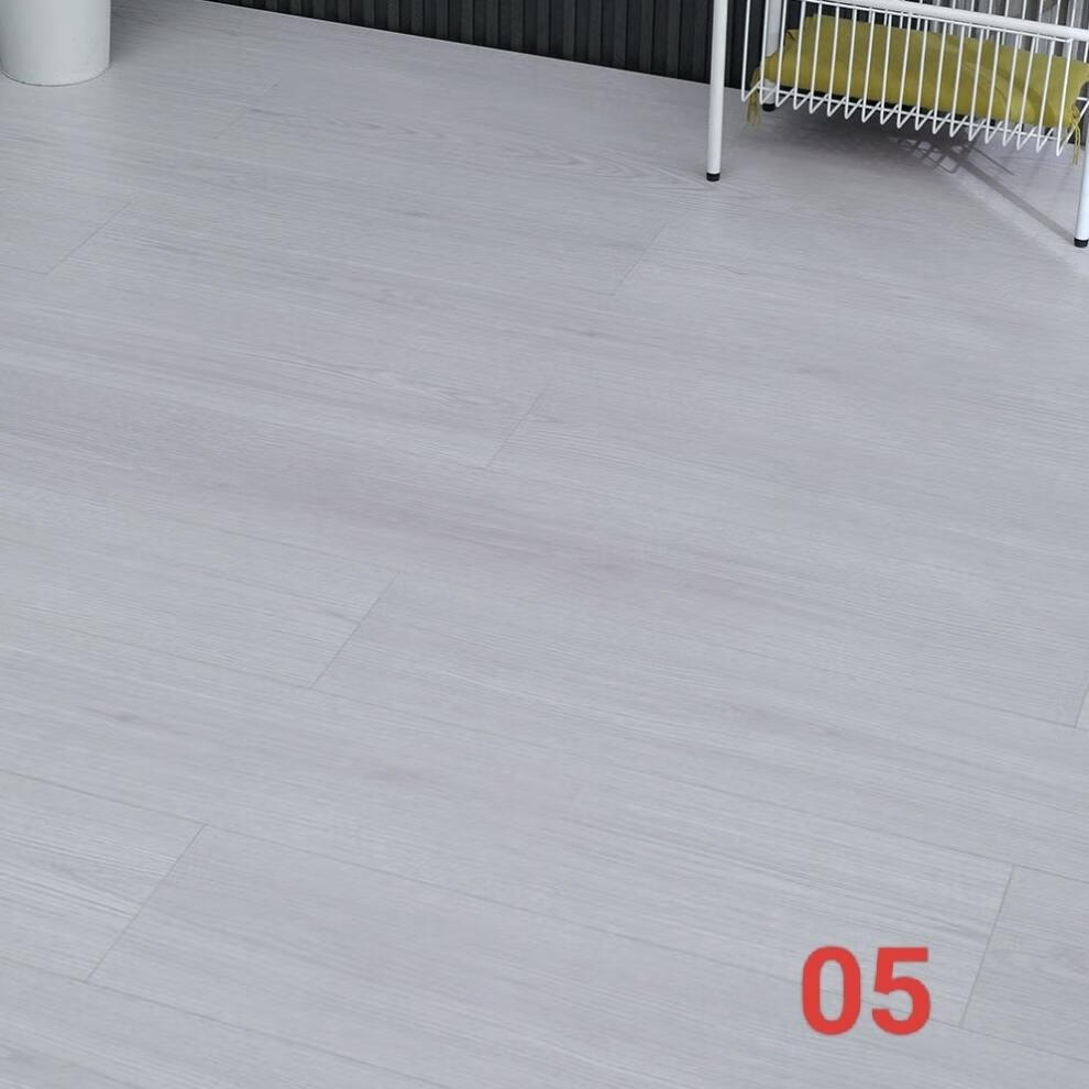 4bb4d98af18bcd15.jpg' style=
