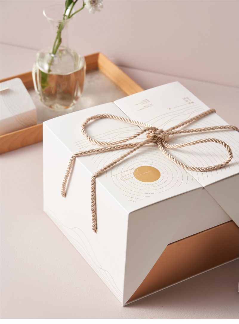 2021中秋月饼盒包装盒75克手提礼盒子50冰皮100g6粒8个装定制 白金(8