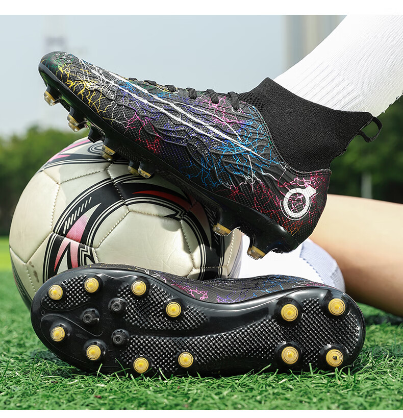 刺客15足球鞋男防滑透气碎钉罗纳尔多ag长钉校园草坪专业训练鞋成人