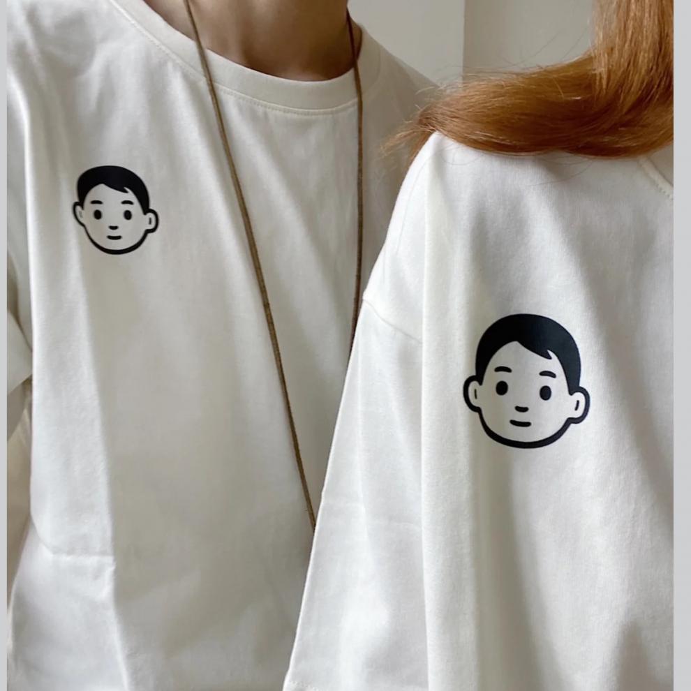 新百伦nb纽短袖nb联名男女情侣款跑步小人t恤张子枫同款 抱猫女孩