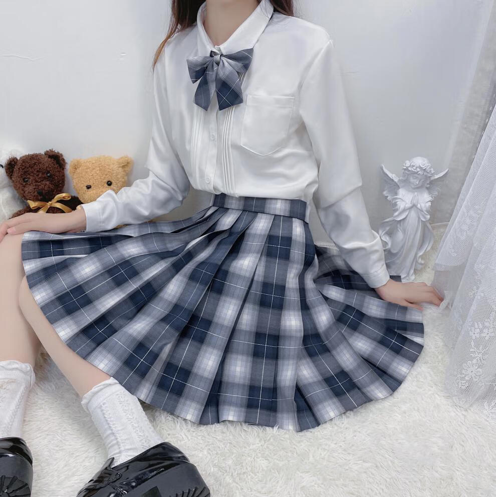 圣洛锋梦幻星空原创jk格裙银线格裙百褶裙春秋42cm裙长领结l