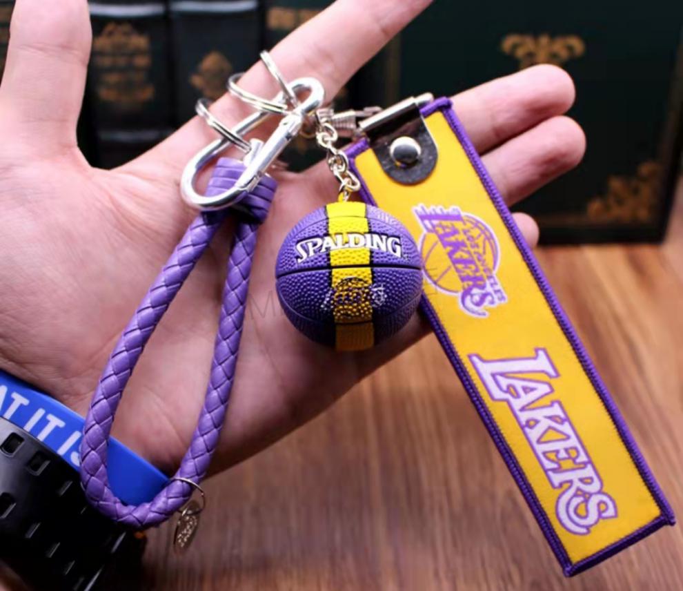 金州勇士库里周边篮球小挂件湖人詹姆斯库里勇士快船周边钥匙扣球友