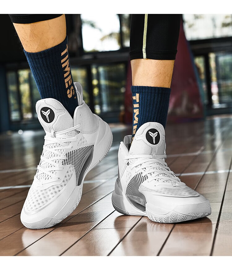 欧文领跑8超轻2篮球鞋男2022新款音速全城10驭帅16实战减震中帮kt7