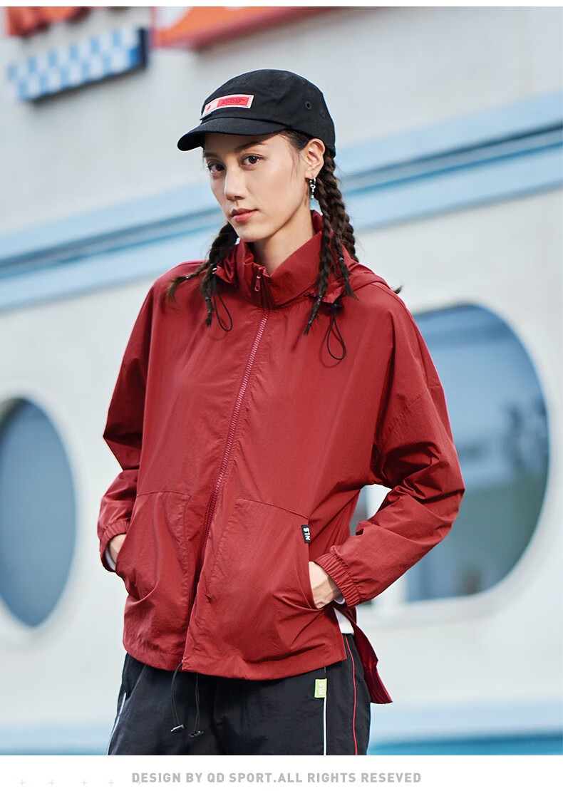 乔丹运动夹克女装秋季新款梭织连帽外套运动服女士休闲上衣女 黑色