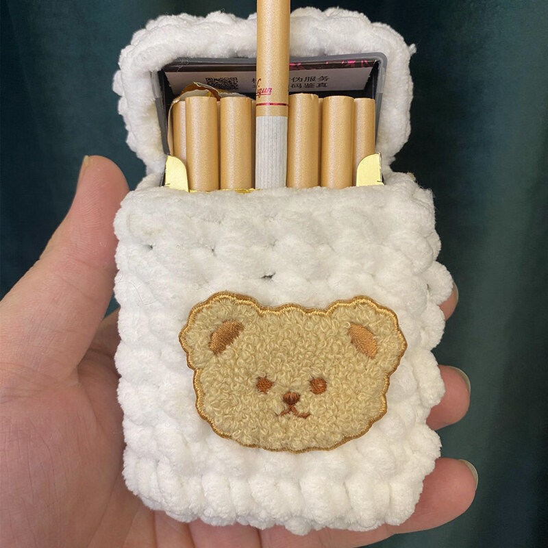 手工编织烟盒 编织毛线可爱小熊成品烟盒套手编材料包硬烟壳针织男友