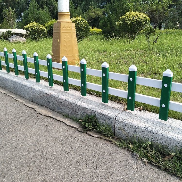 pvc护栏塑钢草坪护栏农村围栏绿化护栏庭院塑料围栏花园栅栏栏杆草
