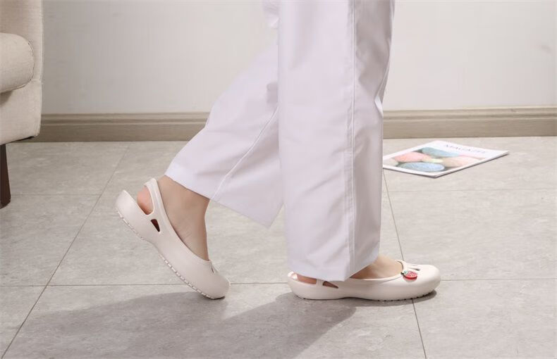 rvsa春夏季凉拖鞋洞洞鞋沙滩鞋子女大码白色护士鞋子孕妇医院团购防滑