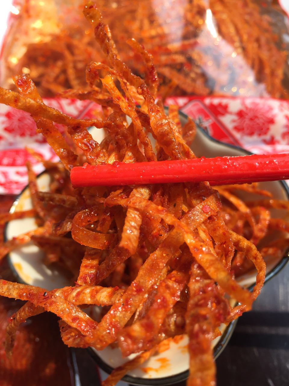 江西余干特产鞋底辣片辣条超变态辣鞋底辣条网红零食辣皮 变态辣【豆