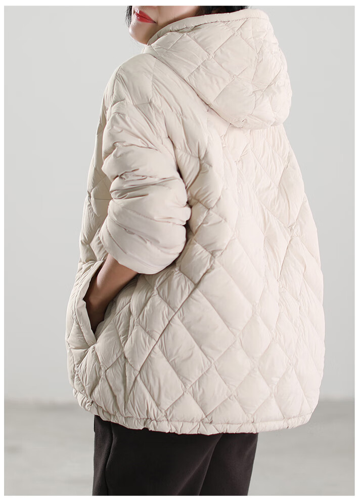 浙江嘉兴平湖九江羽绒服女生产基地冬装新款女优雅连帽半拉链套头90白