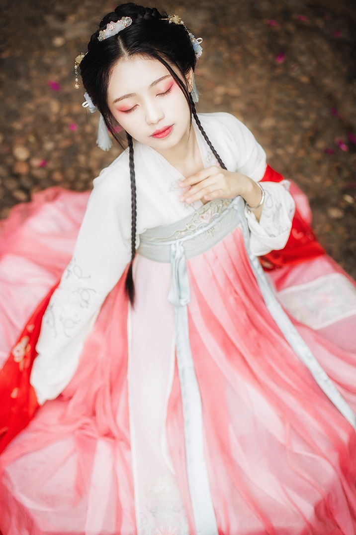 南糖三色九尾鲛汉服人泪汉服正版汉服女中国风襦裙广袖古风超仙飘逸