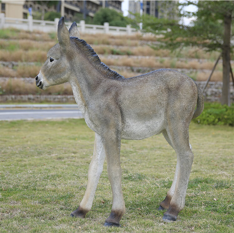 毛驴玻璃钢雕塑仿真动物摆件户外公园农场小区草坪驴肉火烧店装饰 驴