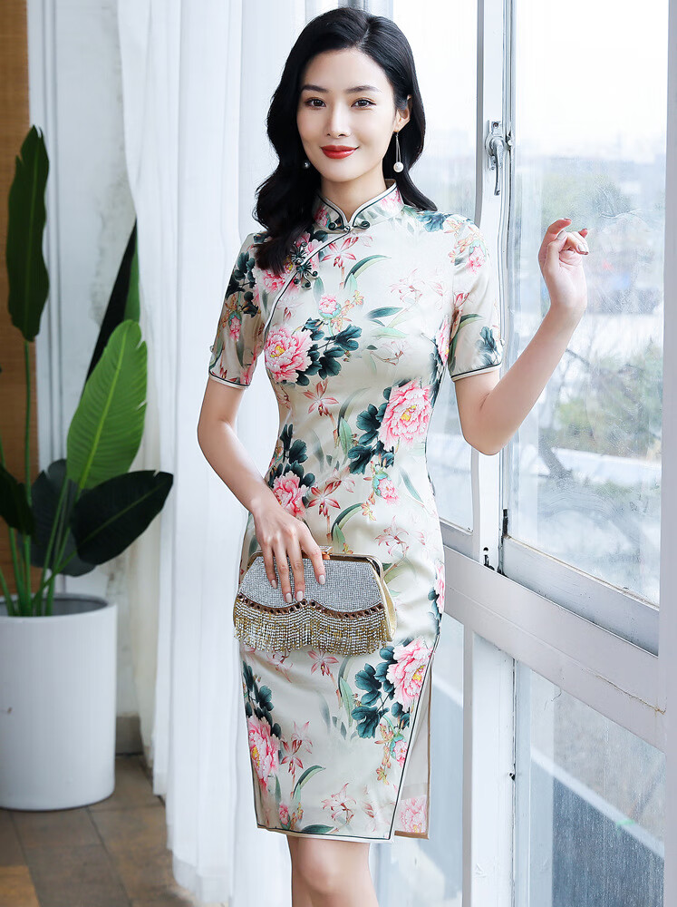 旗袍女复古中国风2022秋季新款民族风立领桑蚕丝中长款印花改良款旗袍