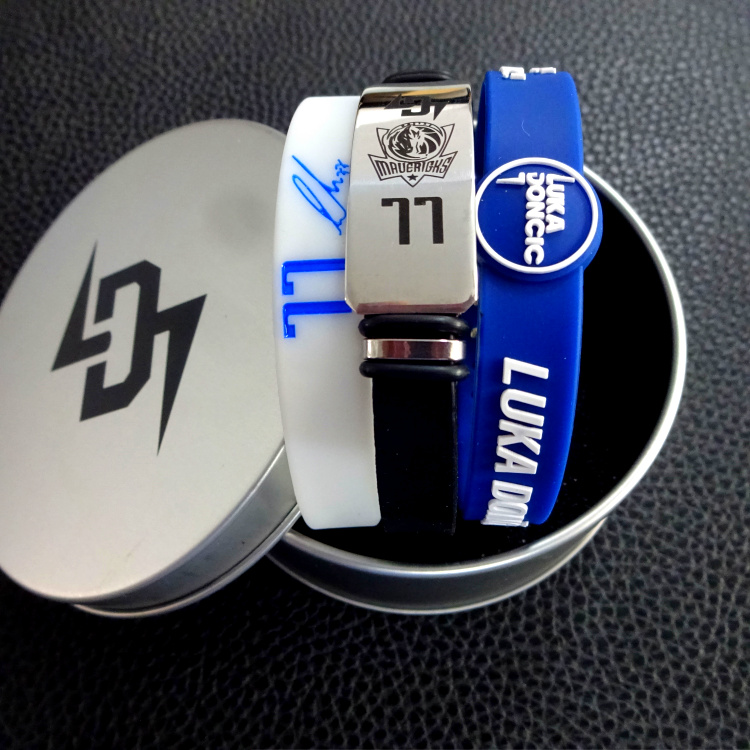 雅蝶娜卢卡东契奇手环 nba独行侠队东77篮球夜光签名硅胶运动腕带手链