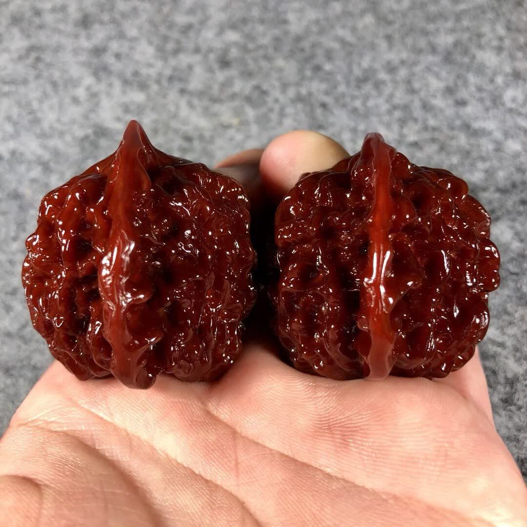 文玩核桃 天然机刷包浆玉化核桃 官帽核桃 把玩核桃尺寸46mm左右