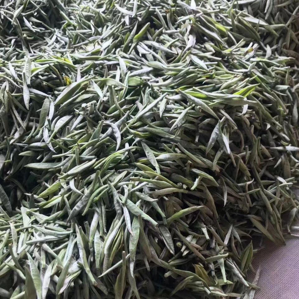 【佑康泰】云南普洱大白茶白毫银针单芽特级景谷秧塔月光白古树茶 250