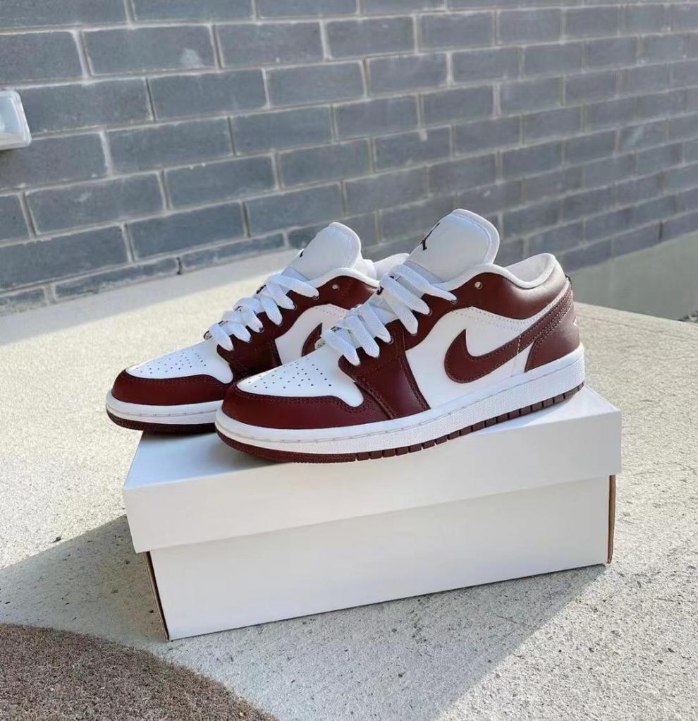 耐ke莆田纯原鞋子女2022夏季新款aj低帮白红凹凸标皮革拼接情侣耐磨