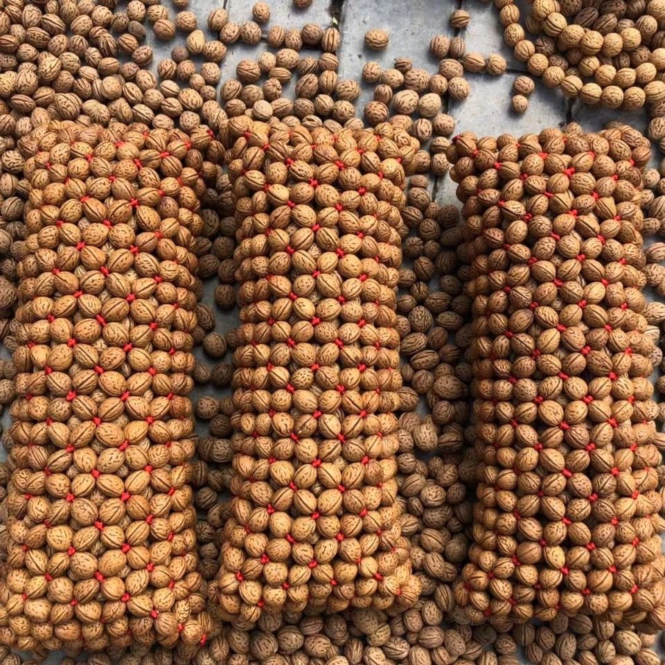 适用于枕头颈椎山核桃手工野山桃核颈椎枕头可缓解颈椎疼痛每次枕二十