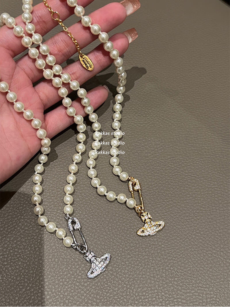 西太后珍珠别针项链土星女轻奢ins风vivienne薇薇安土星球锁骨链 西