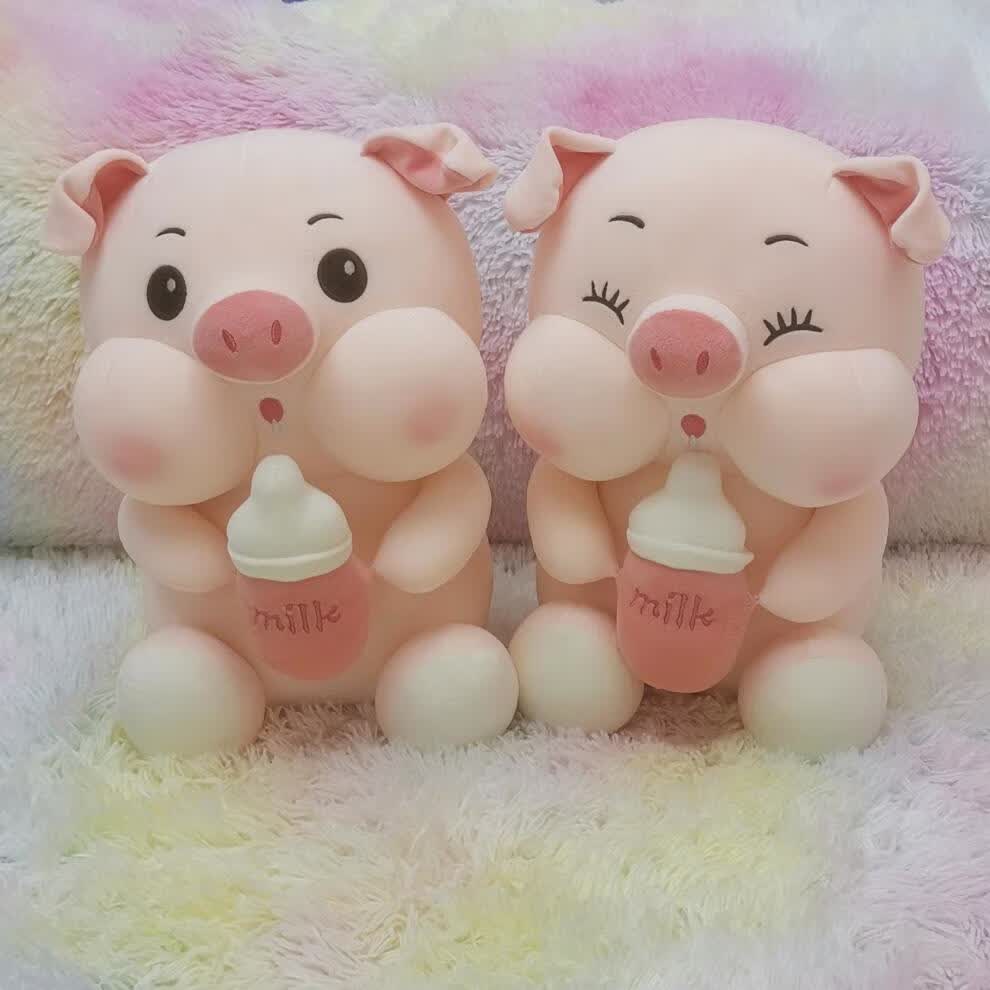 奶瓶猪公仔保定菲菲毛绒玩具坐版嘟嘟奶瓶猪猪毛绒棉儿童可爱公仔娃