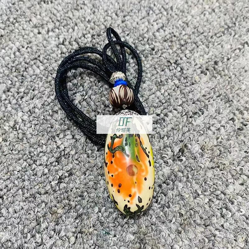 菩提果原果红色千眼菩提原籽超大千眼菩提子彩色果红绿风化果男女手把