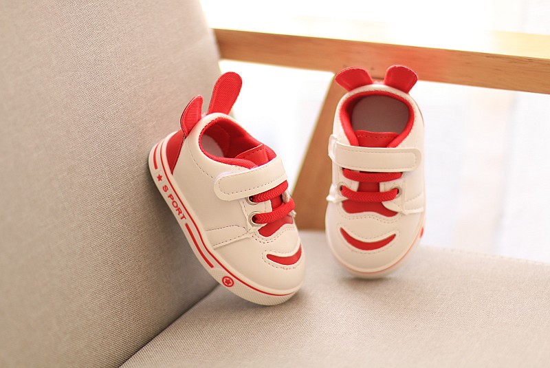 派朗卡小白鞋儿童鞋春秋冬男女宝宝学步鞋软底防滑1-2-3岁婴儿鞋防水