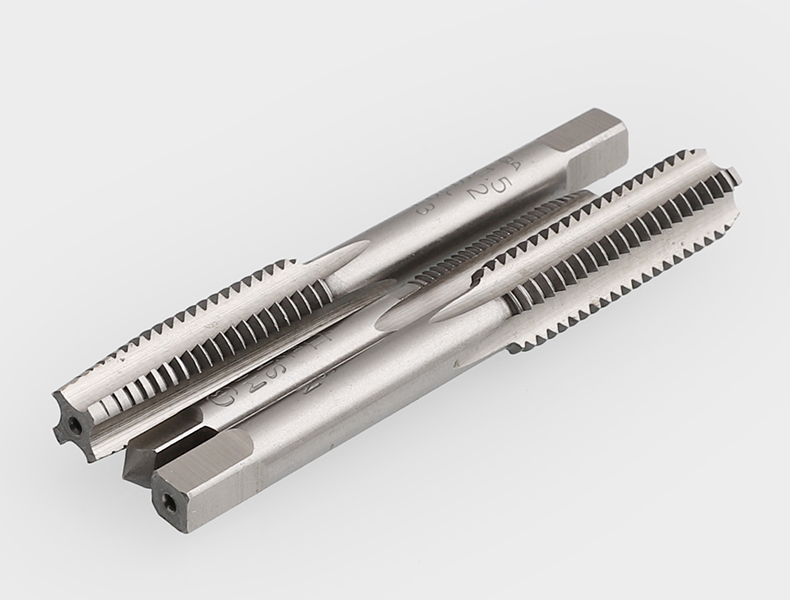 sk2材质手用丝攻丝锥三只装m2*0.4m2.5*0.45m3*0.5m4*0.7m24*3.