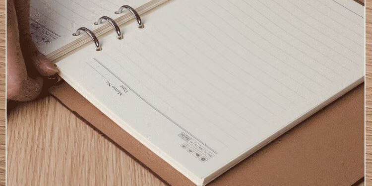 fgacct 小号商务笔记本活页本子卡通普通a4纸黑皮纸张日式简约定做