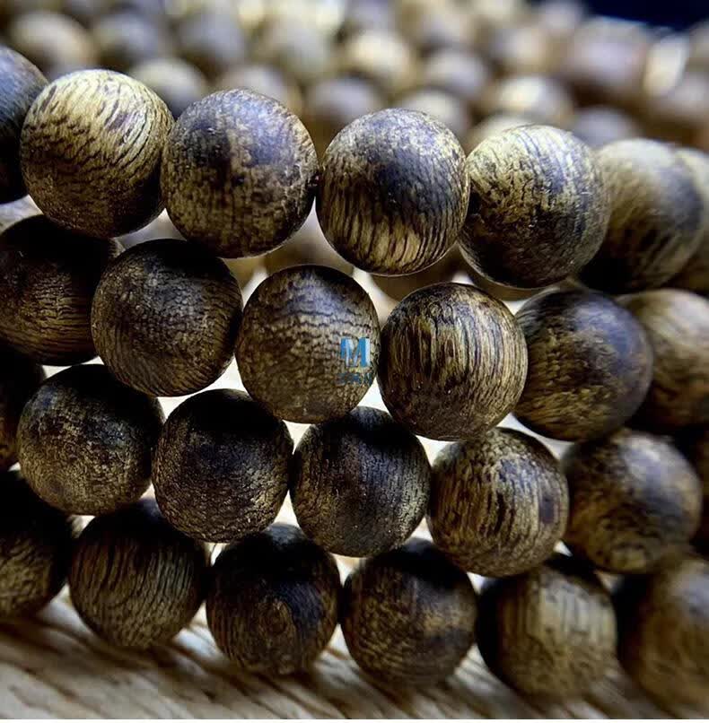 海南莺歌绿奇楠沉香越南莺歌绿奇楠沉香念珠手串8mm108颗九分沉男士