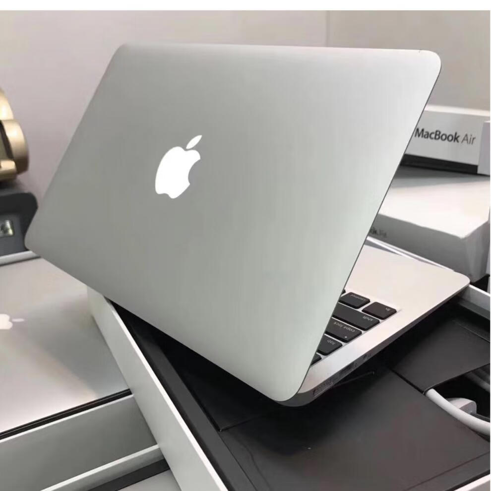 apple/苹果macbook air pro 笔记本电脑i5 i7办公商务轻薄本 md232/4g
