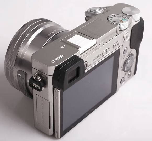 热靴盖适用佳能eosm50markiim50二代微单相机配件机顶热靴保护盖防尘