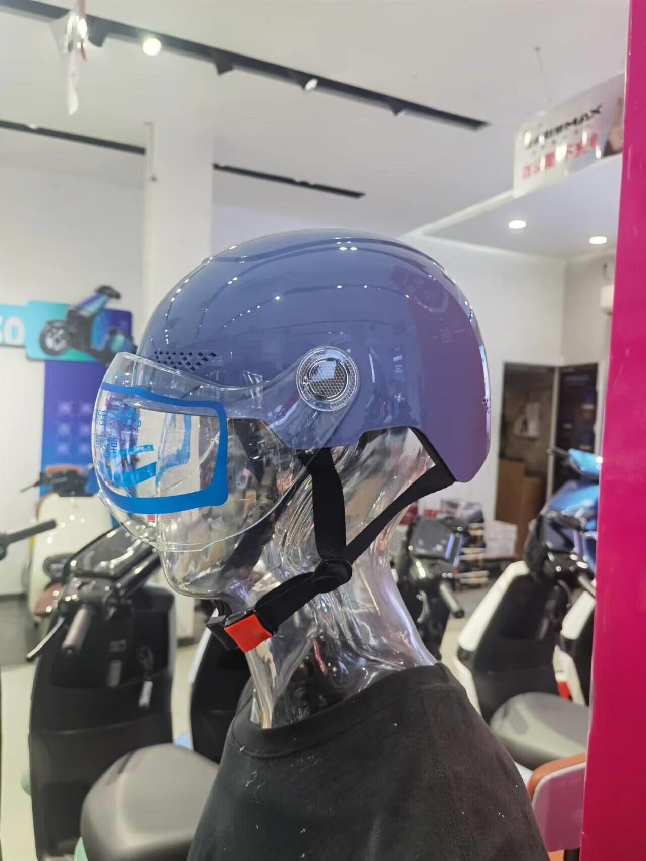 适用爱玛头盔爱玛电动车原装3c认证头盔摩托电瓶半盔安全帽男女士夏季