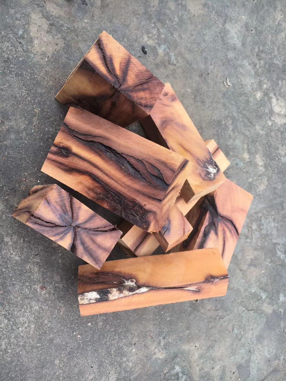 雷击枣木原木料道教法器印章令牌红木佛珠子天然雷击木枣木无事牌