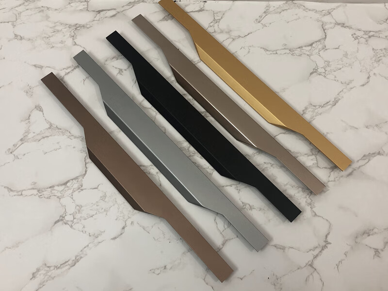 欧式简约卡槽隐形拇指拉手衣橱柜抽屉封边拉手铣型深加工通长把手长度